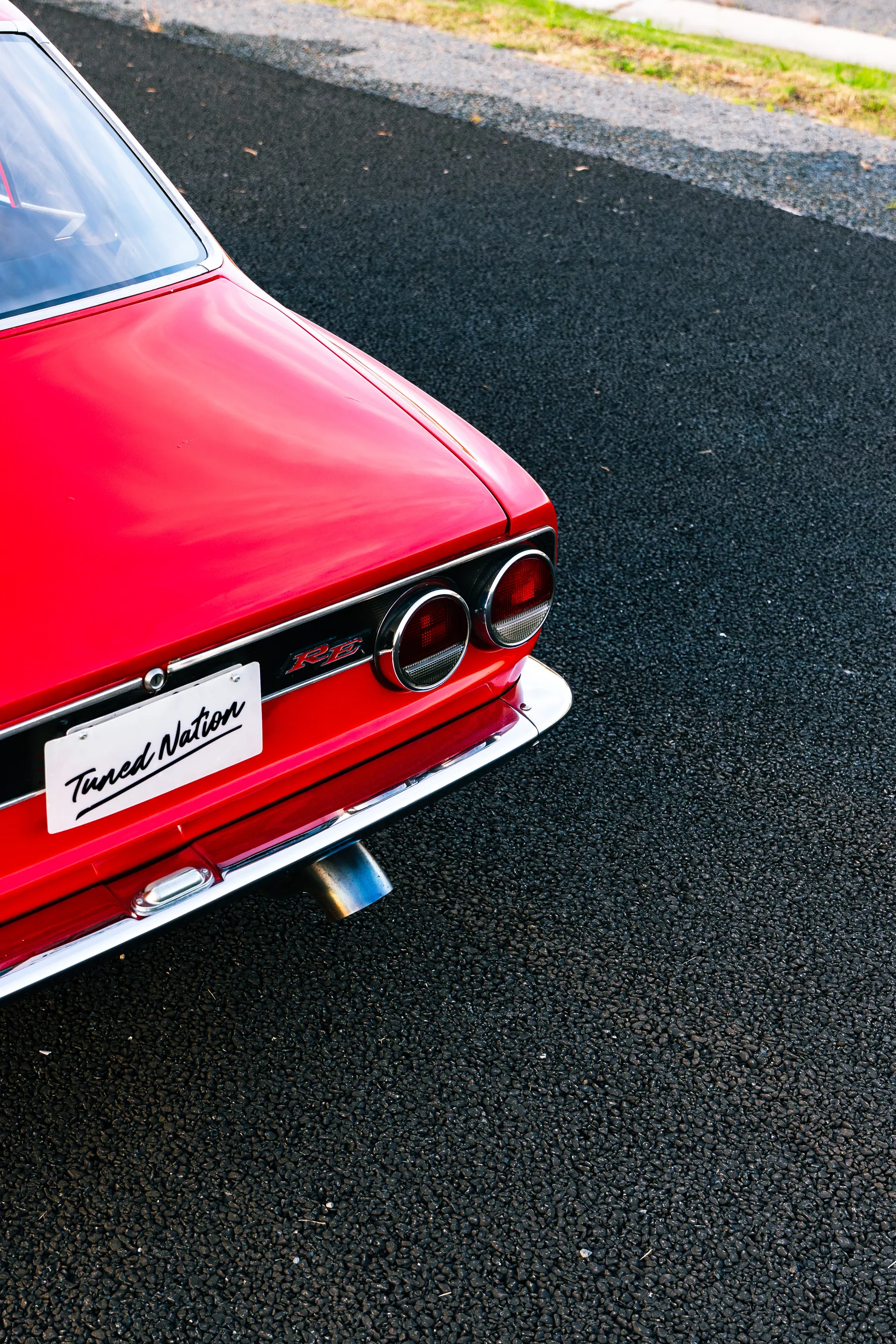 Mazda Capella RX-2 front detail.